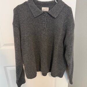 Universal Thread Gray Buttoned Knit Pullover